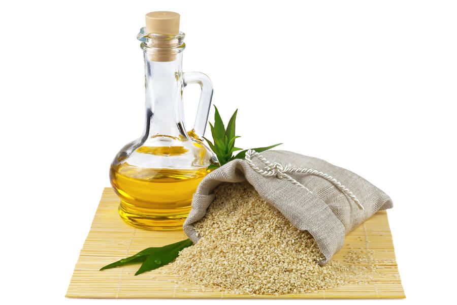 Trị nứt gót chân tại nhà bằng dầu thực vật Trị nứt gót chân tại nhà bằng dầu thực vật